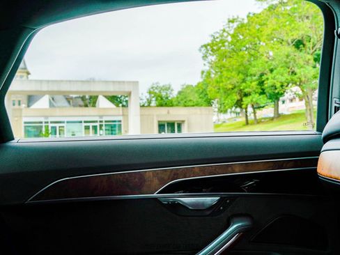 Used 2019 Audi A8 L 3.0T w/ Executive Package image 42