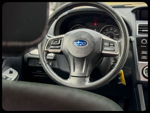 Used 2015 Subaru Crosstrek 2.0i Premium image 21