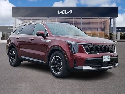 New 2025 Kia Sorento S w/ Panoramic Sunroof Package