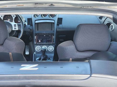 Used 2003 Nissan 350Z Enthusiast image 27