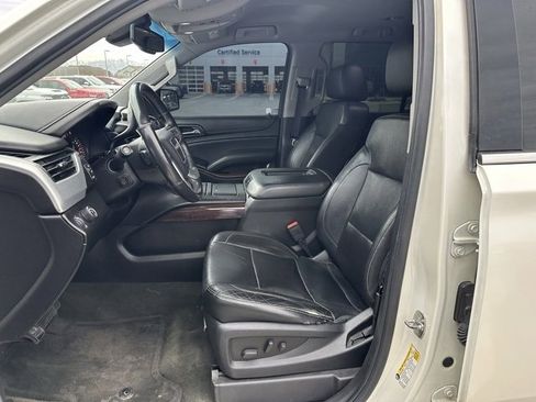 Used 2015 GMC Yukon XL SLT image 2