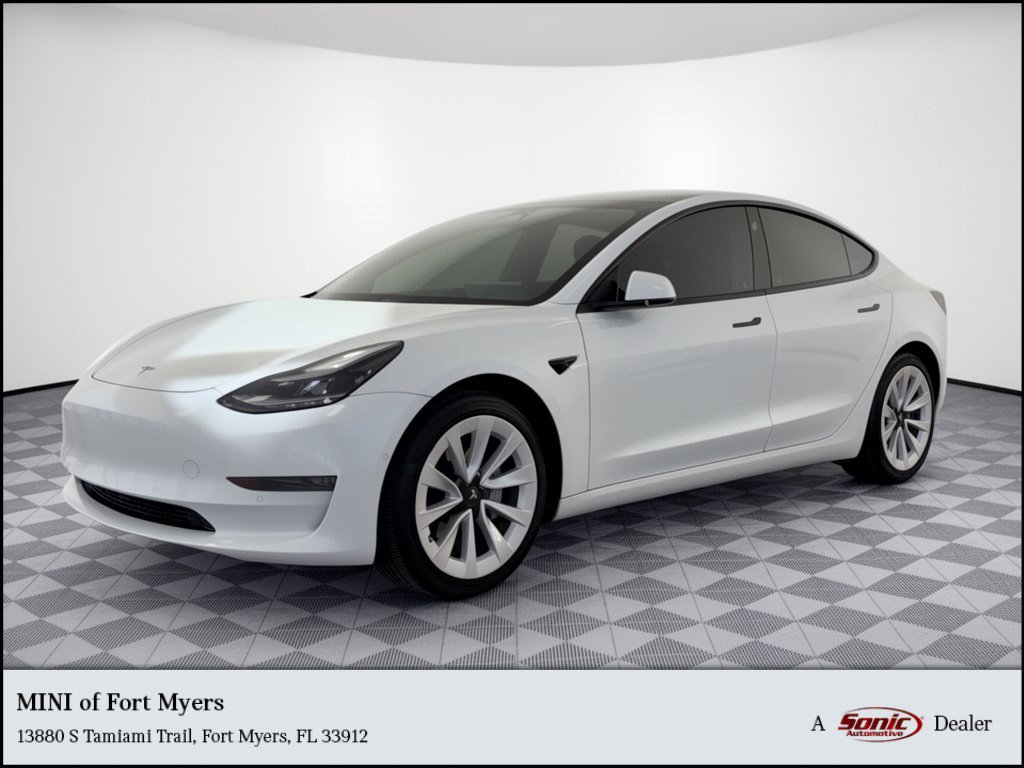 Used 2022 Tesla Model 3 RWD image 1