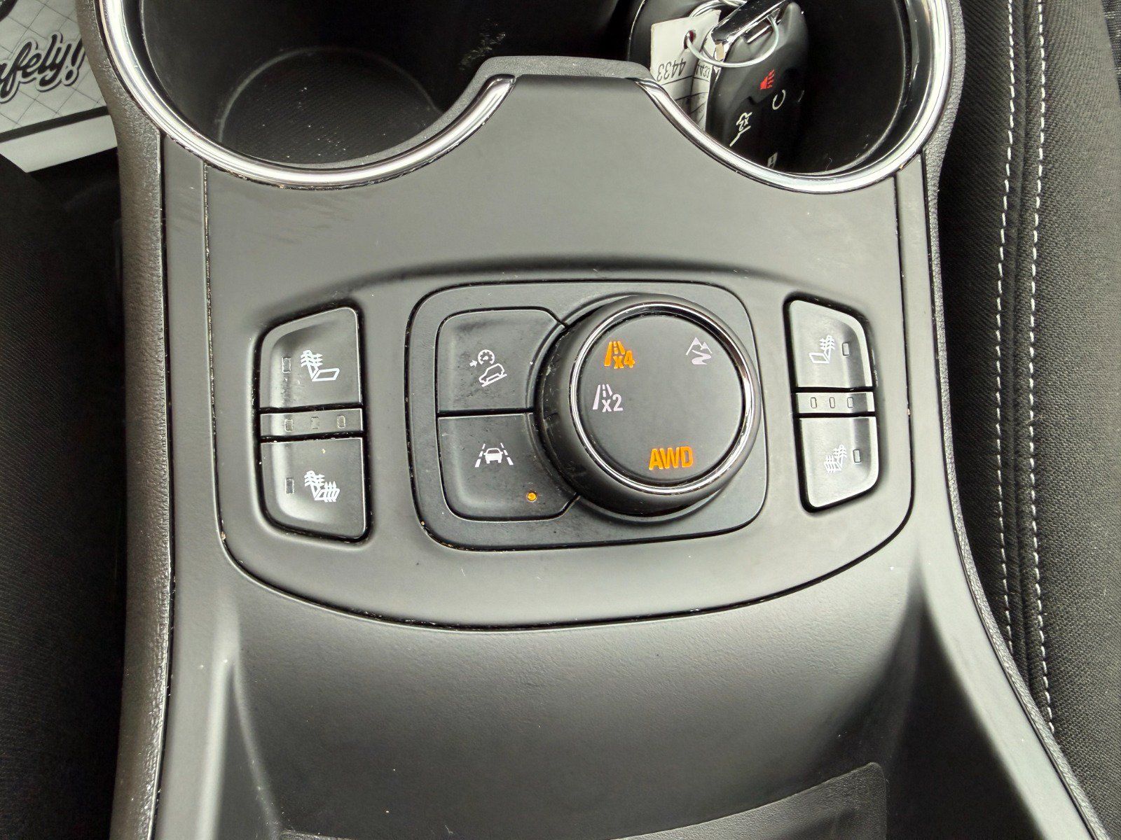 Certified 2024 GMC Terrain SLE w/ Driver Convenience Package AWD/4WD image 32