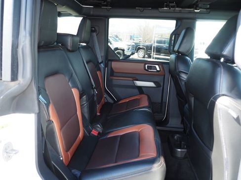 Used 2023 Ford Bronco Outer Banks image 18