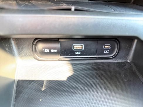 Used 2023 Kia Soul GT-Line w/ GT-Line Technology Package FWD image 27
