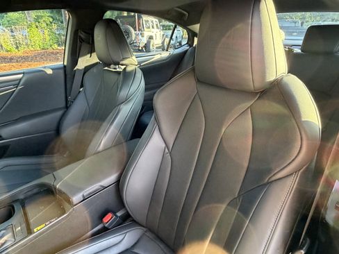 Certified 2023 Lexus ES 350 F Sport w/ Accessory Package (Z2) FWD image 17