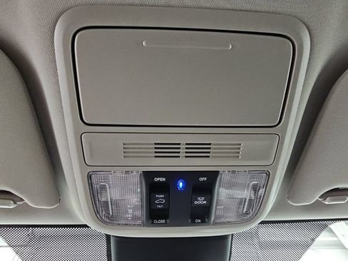New 2026 Honda Odyssey Elite image 24