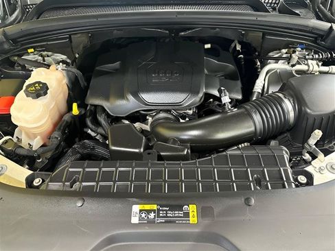 Used 2022 Jeep Grand Cherokee Summit AWD/4WD image 7