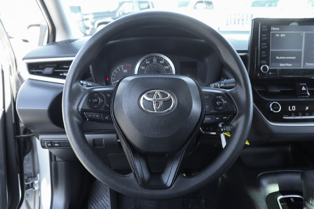 Used 2022 Toyota Corolla LE FWD image 19