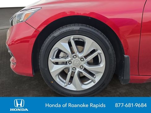 Used 2019 Honda Accord LX image 9