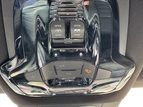 Used 2024 Alfa Romeo Tonale Veloce image 32