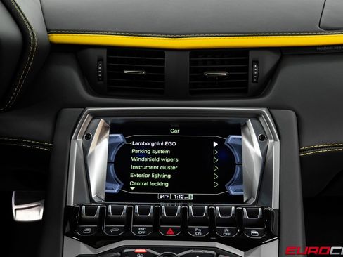 Used 2018 Lamborghini Aventador S AWD/4WD image 32