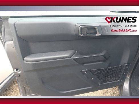 Used 2025 Ford Bronco Big Bend image 16