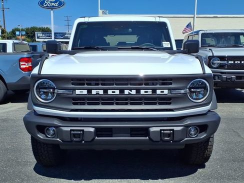 New 2026 Ford Bronco Big Bend w/ Black Diamond Package AWD/4WD image 2