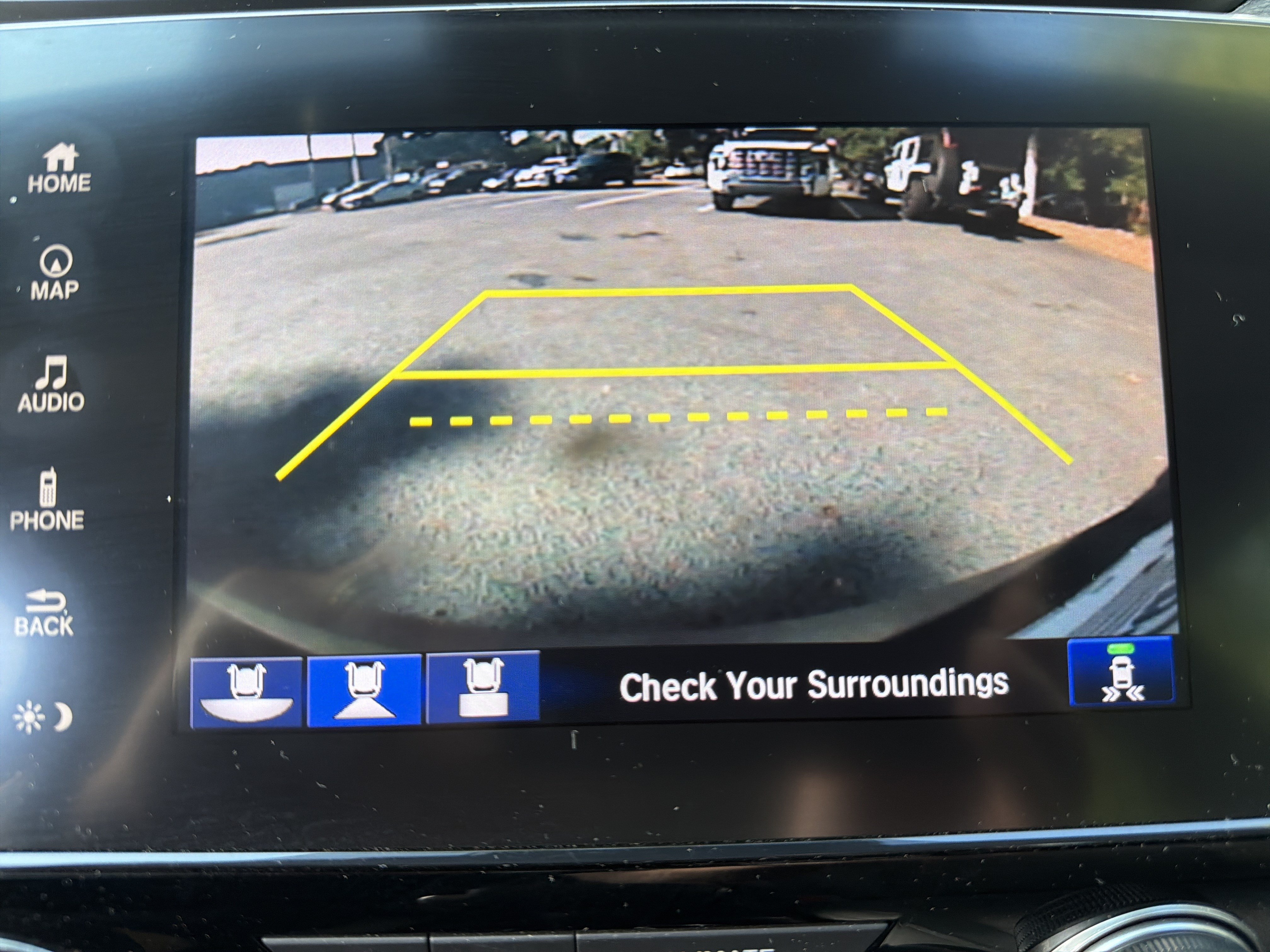 Used 2018 Honda CR-V Touring image 26