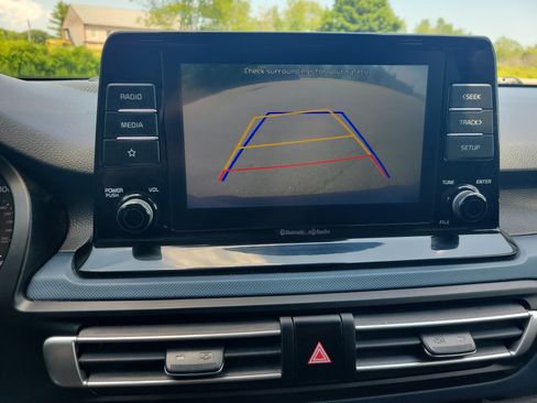 Used 2021 Kia Seltos S FWD image 26