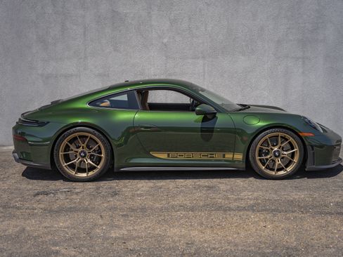Used 2026 Porsche 911 GT3 RWD image 6