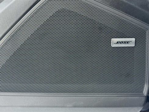 Certified 2025 Porsche Cayenne S AWD/4WD image 12