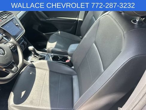 Used 2020 Volkswagen Tiguan SE R-Line FWD image 17
