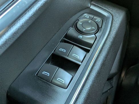 Used 2023 Chevrolet Silverado 1500 LT image 26