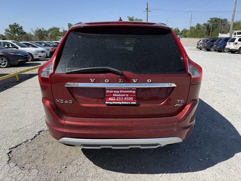 Used 2017 Volvo XC60 T6 Dynamic w/ Climate Package AWD/4WD image 4