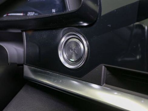 Used 2021 Chevrolet Corvette Stingray Preferred Cpe w/ Battery Protection Package image 34