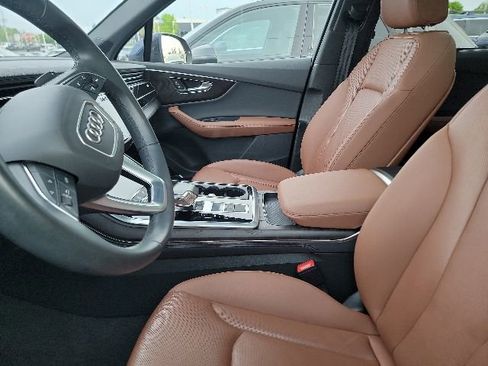 Used 2024 Audi Q7 2.0T Premium Plus AWD/4WD image 5