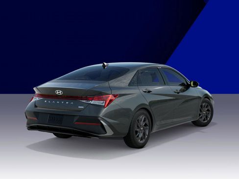 New 2026 Hyundai Elantra Blue image 4