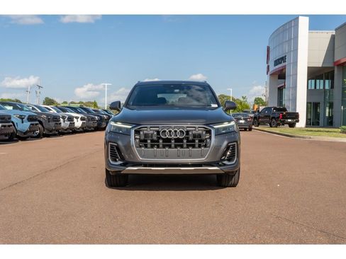 Used 2025 Audi Q7 3.0T Premium Plus image 2