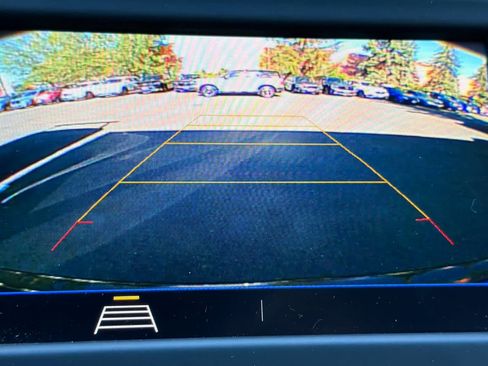 Used 2020 Chevrolet Equinox LT FWD image 21