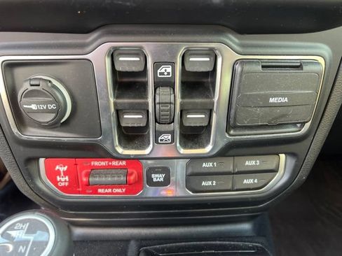 Used 2020 Jeep Wrangler Unlimited Rubicon AWD/4WD image 26