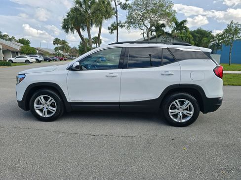 Used 2020 GMC Terrain SLT AWD/4WD image 8