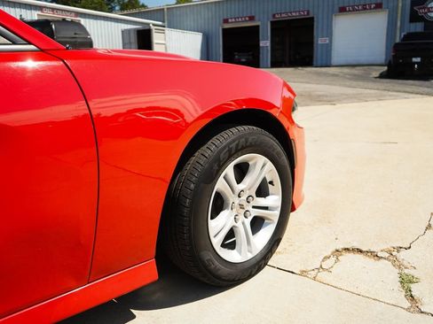 Used 2019 Dodge Charger GT RWD image 18
