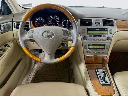 Used 2005 Lexus ES 330 FWD image 23