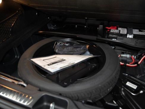 Certified 2026 Mercedes-Benz GLC 300 4MATIC image 35