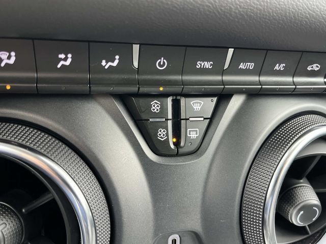 Used 2024 Chevrolet Blazer LT FWD image 41