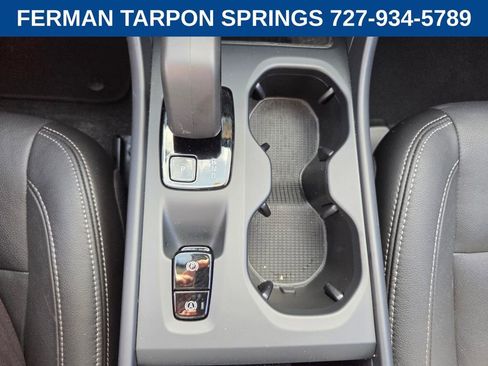 Certified 2025 Volvo XC40 B5 Core image 28