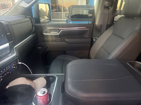 Used 2025 Chevrolet Silverado 2500 LTZ w/ LTZ Plus Package image 21