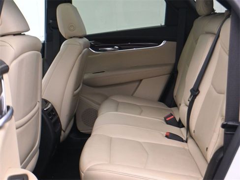 Used 2017 Cadillac XT5 Premium Luxury w/ LPO, Wheel Lock Package image 22