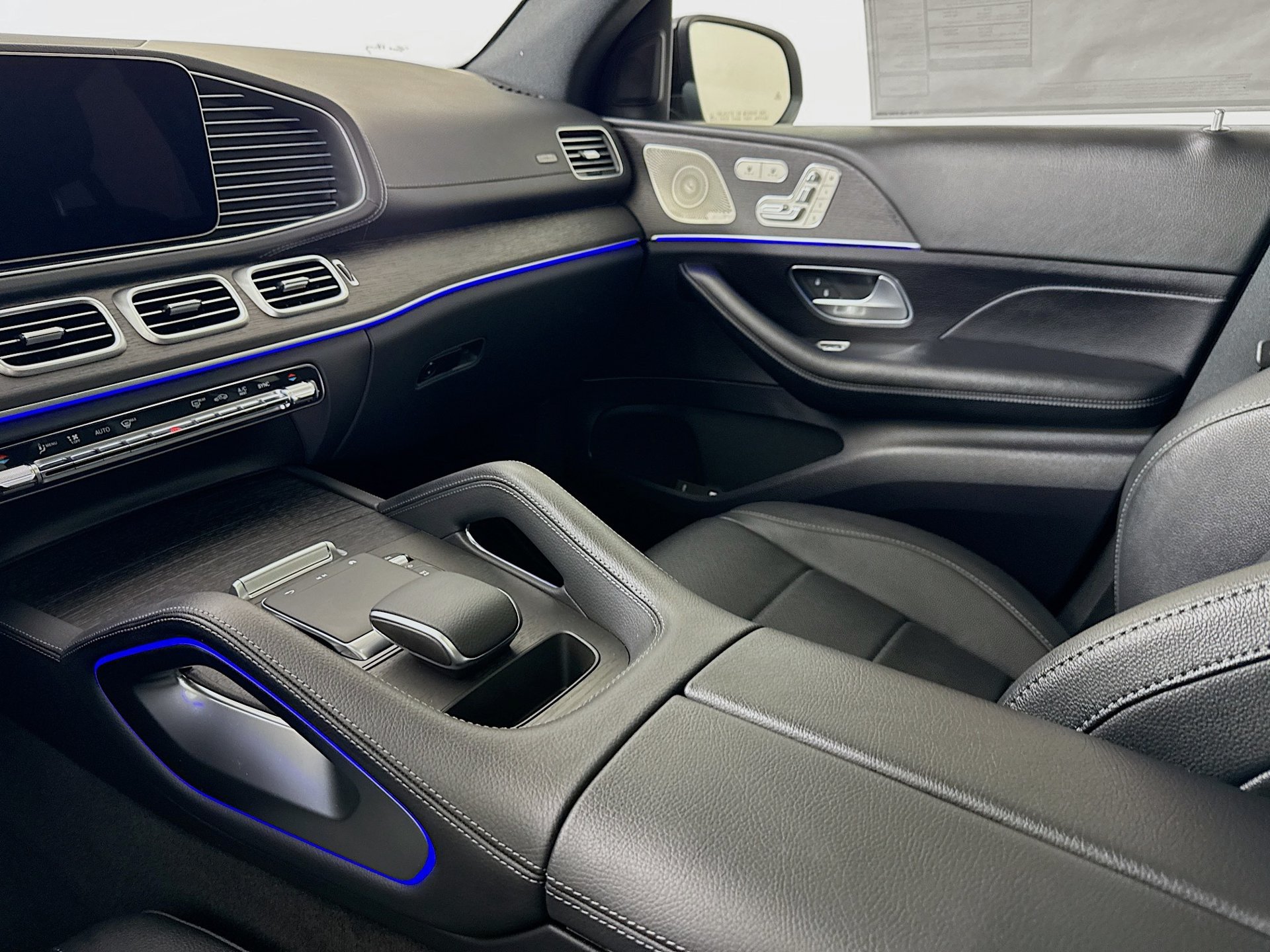 New 2026 Mercedes-Benz GLE 450 4MATIC Coupe image 26