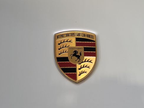 Certified 2026 Porsche 911 Carrera T RWD image 13