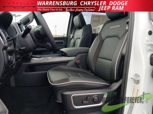New 2026 RAM 1500 Laramie w/ Night Edition AWD/4WD image 13