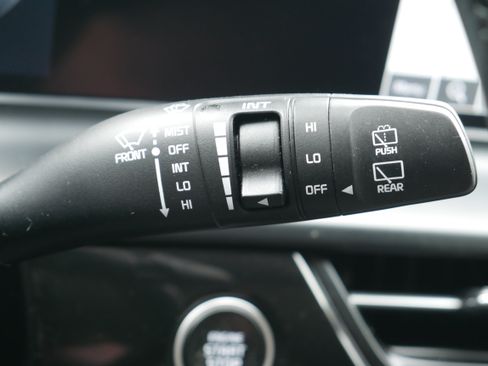 Certified 2024 Kia Seltos S AWD/4WD image 28