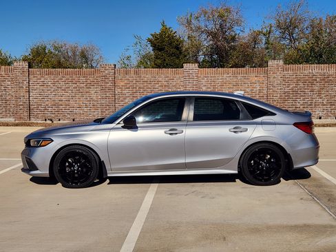 Certified 2023 Honda Civic Sport image 5