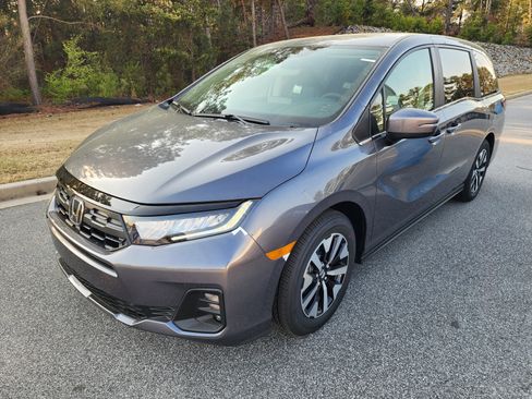 New 2026 Honda Odyssey EX-L image 2