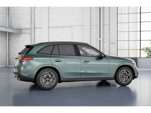 New 2026 Mercedes-Benz GLC 300 4MATIC image 19