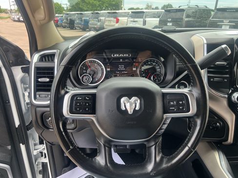 Used 2022 RAM 2500 Laramie AWD/4WD image 10