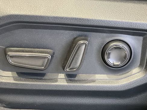 Used 2025 Toyota Tundra Platinum image 15