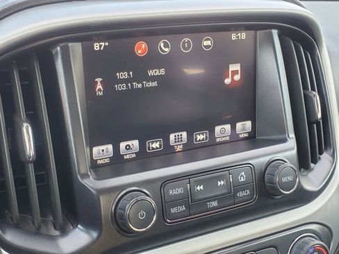 Used 2016 GMC Canyon SLE w/ Nightfall Edition AWD/4WD image 13