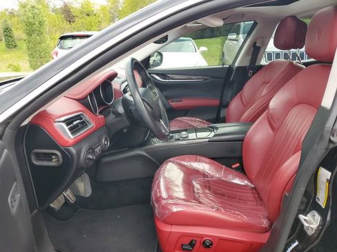 Used 2019 Maserati Ghibli S Q4 AWD/4WD image 14